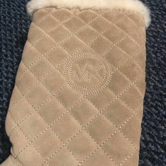 MK Snow boots - Picture 2 of 4